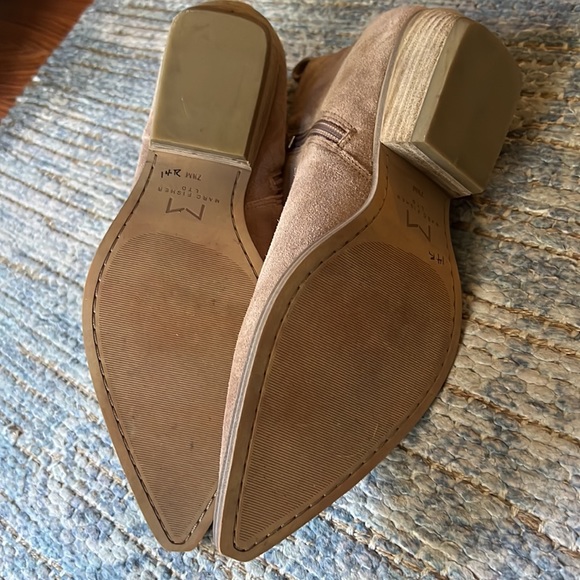 Excellent Condition Marc Fisher Booties - Picture 3 of 5